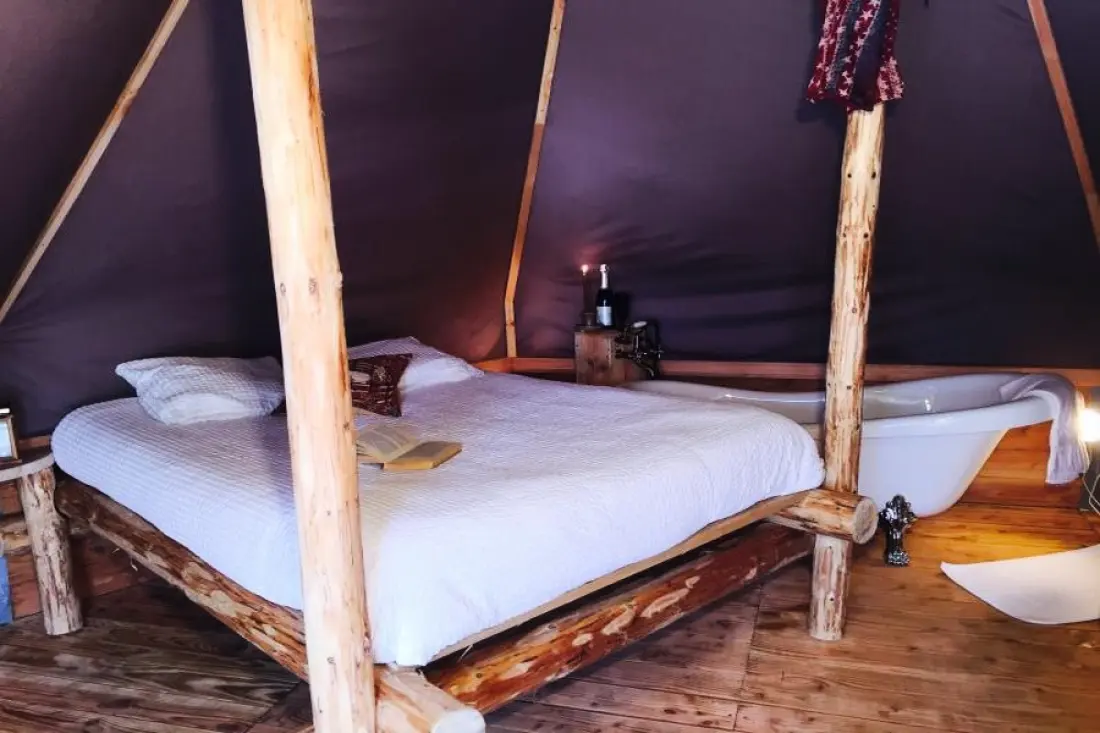 Camping Ecologique la Roche d'Ully4 Sterren★★★★