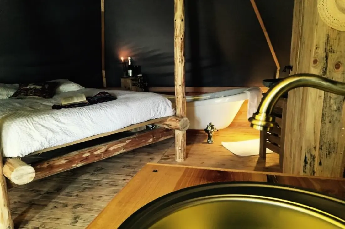 Camping Ecologique la Roche d'Ully4 Sterren★★★★