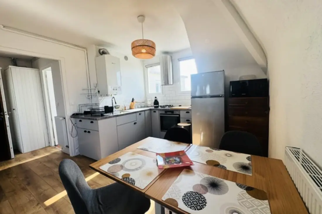 Apartman fényes közeli strand és kaszinó