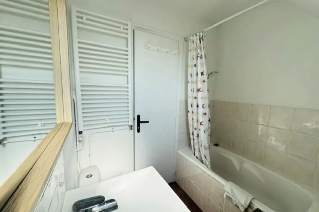 Apartman fényes közeli strand és kaszinó