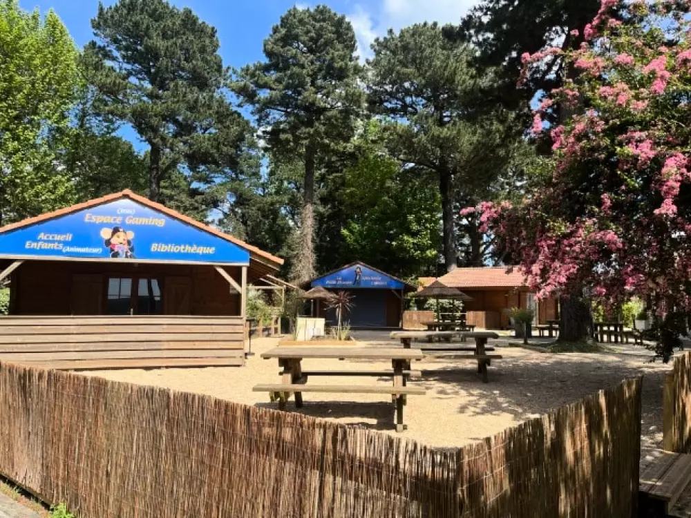 Campsite Ushuaia Wioska Estuary 3 Gwiazdy★★★ 3 Gwiazdy★★★ 3 Gwiazdy★★★