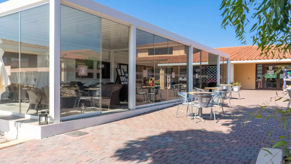 Vacaciones de Baia Capo de Orso