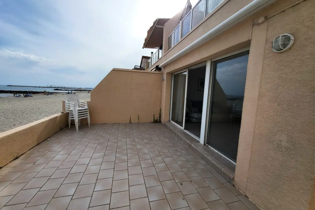 Apartmanfoots a vízben terasz