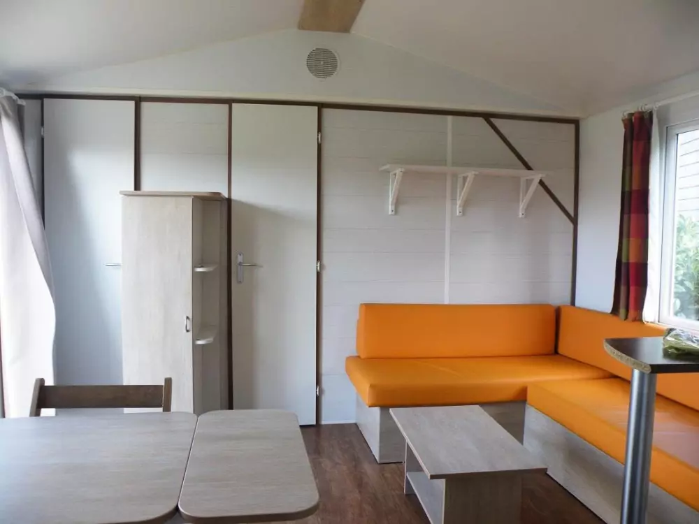 DOMAINE DE PECANY (La Noix de Pecan'y) 3 Gwiazdy★★★