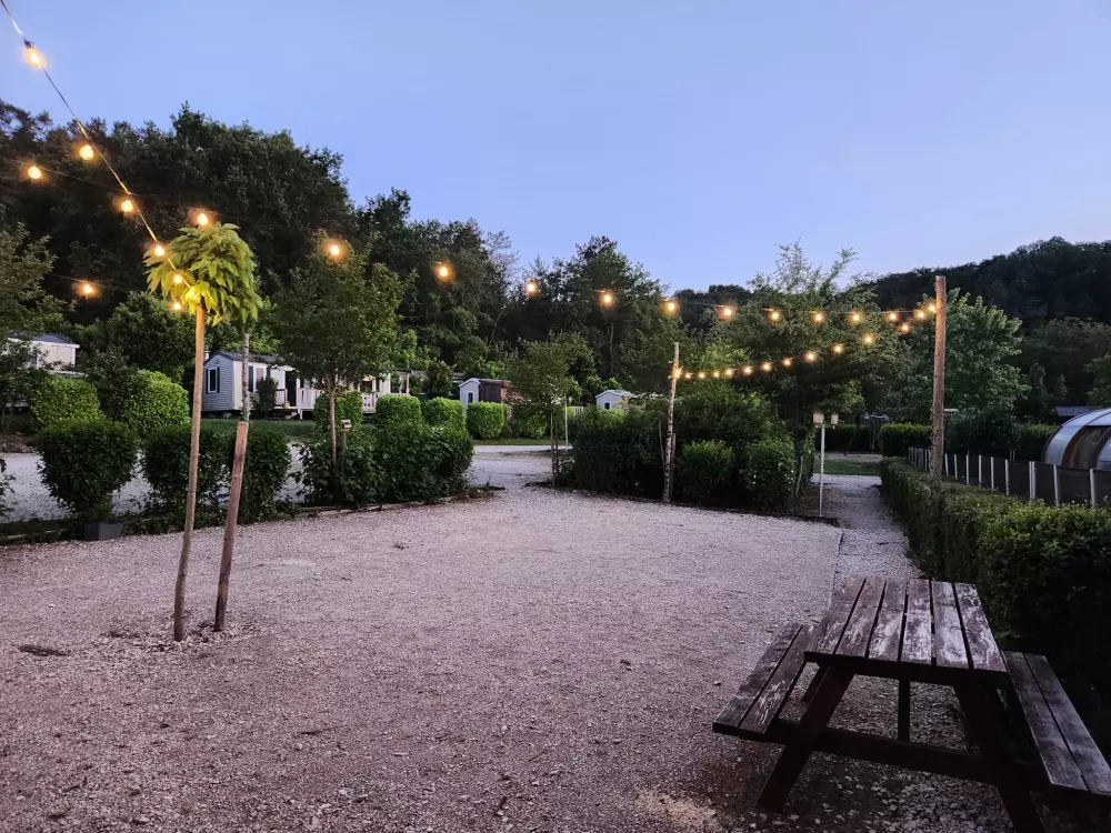 DOMAINE DE PECANY (La Noix de Pecan'y) 3 Gwiazdy★★★