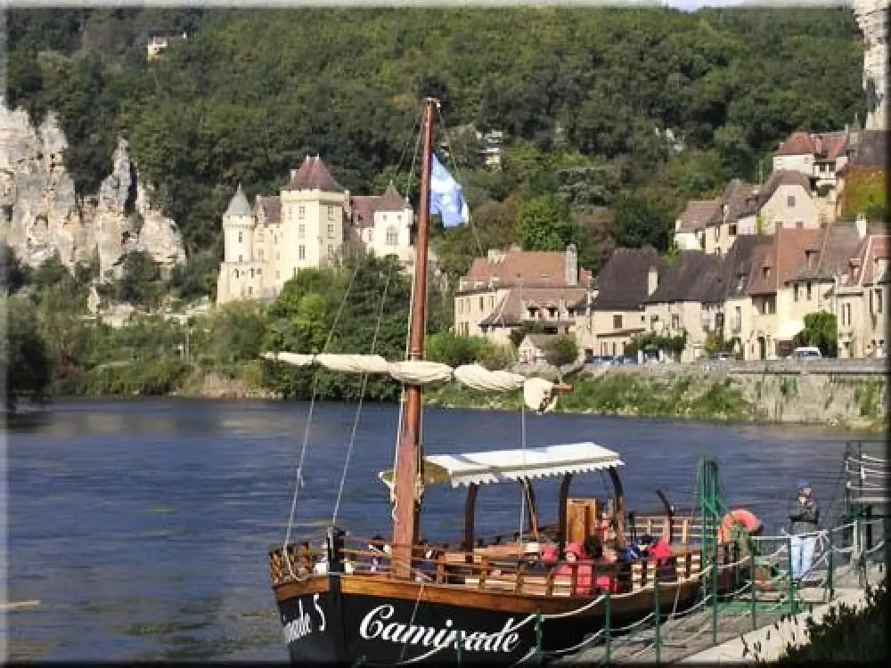 DOMAINE DE PECANY (La Noix de Pecan'y) 3 Gwiazdy★★★