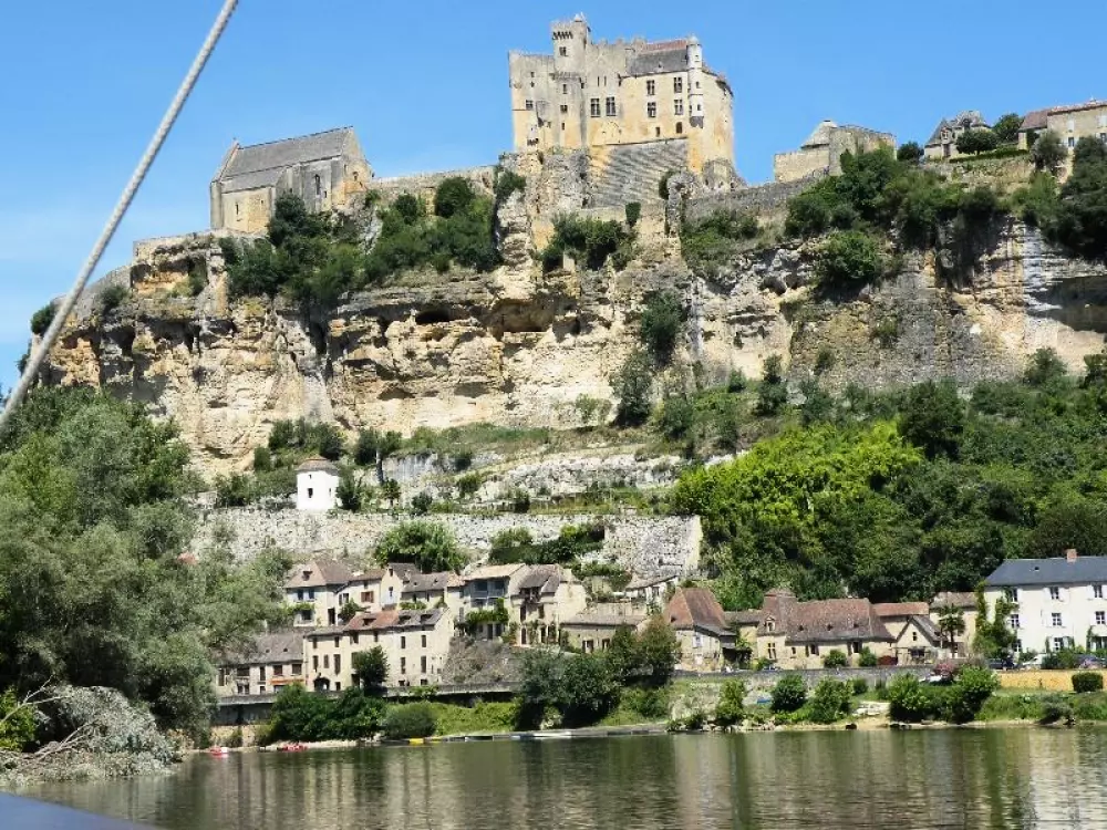 DOMAINE DE PECANY (La Noix de Pecan'y) 3 Gwiazdy★★★