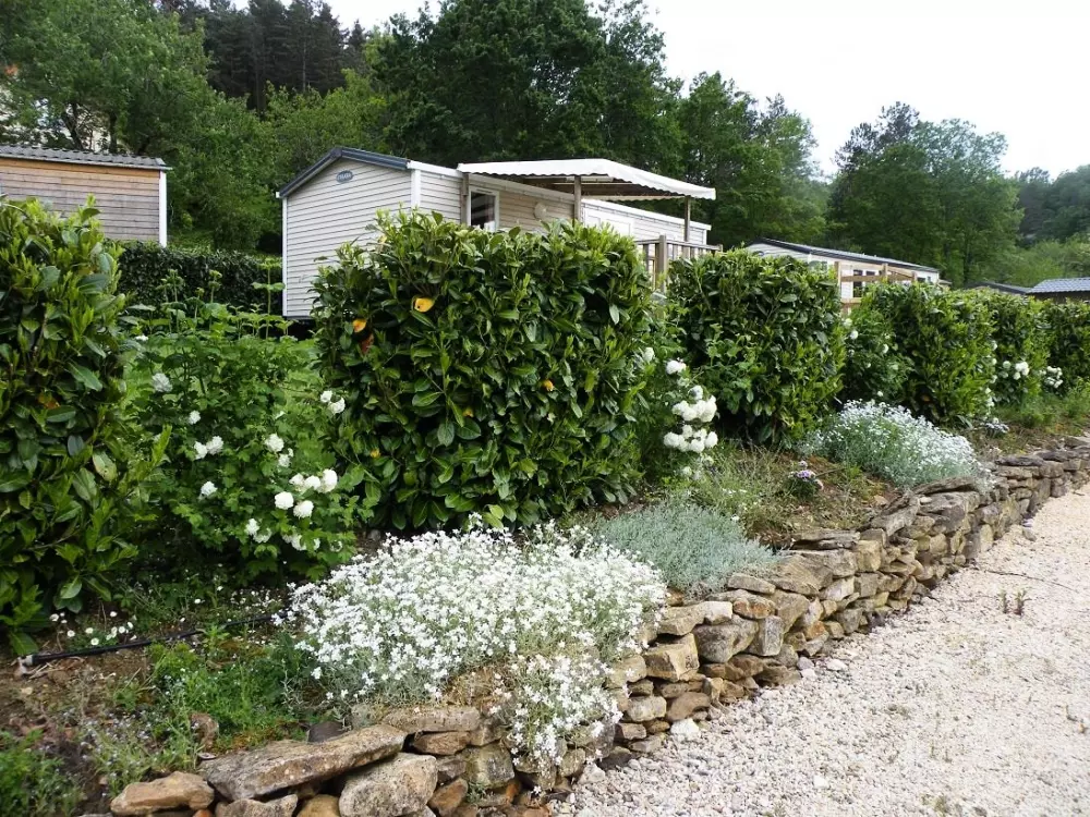 DOMAINE DE PECANY (La Noix de Pecan'y) 3 Gwiazdy★★★