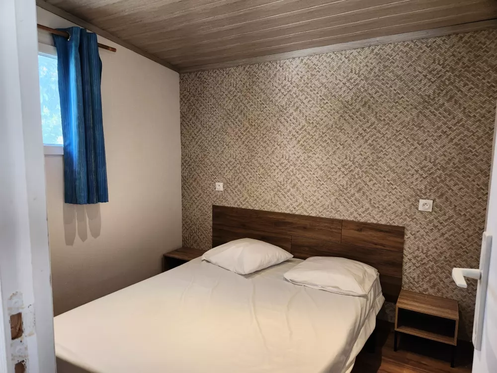 DOMAINE DE PECANY (La Noix de Pecan'y) 3 Gwiazdy★★★