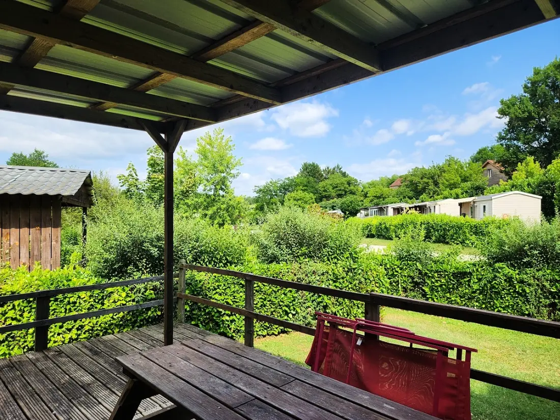 THE DOMAINE DE PECANY (La Noix de Pecan’y) 3 Stars★★★