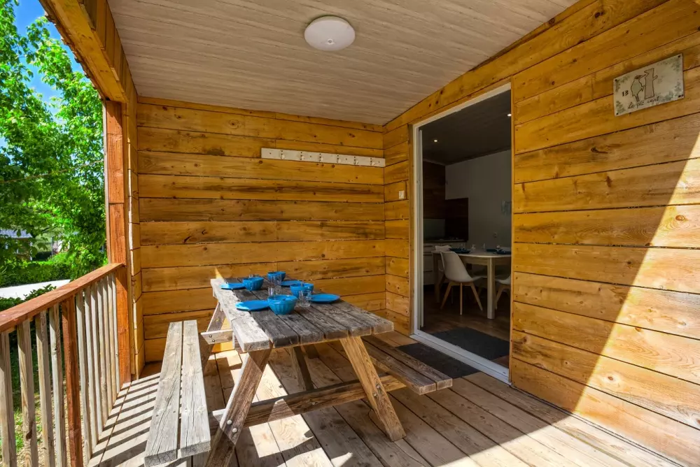 DOMAINE DE PECANY (La Noix de Pecan'y) 3 Gwiazdy★★★