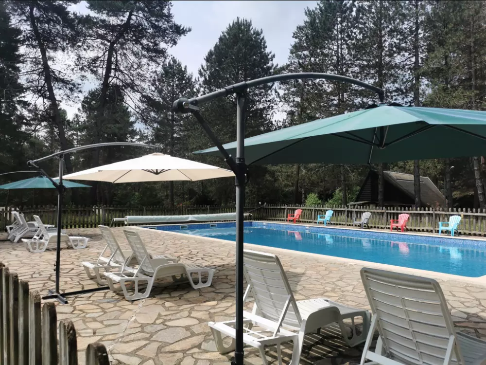 Campingplatz Les Sapins de Correze 3 Sterne★★★