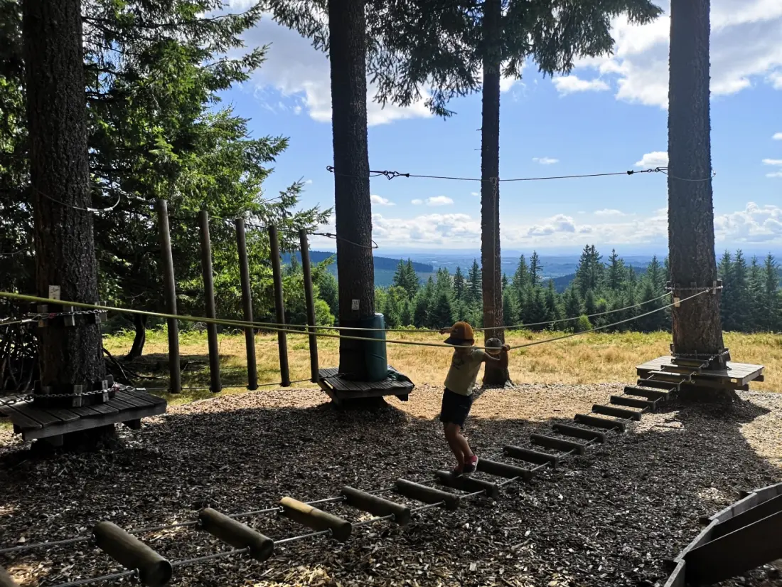 Campsite Les Sapins de Correze /
