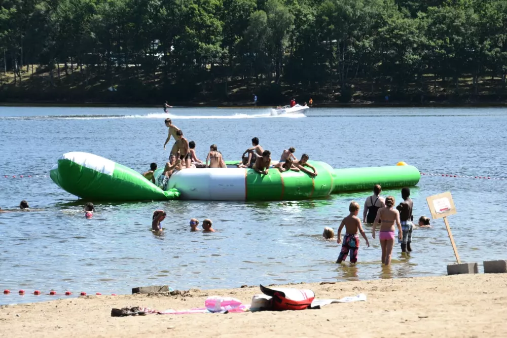 Campingplatz Les Sapins de Correze 3 Sterne★★★