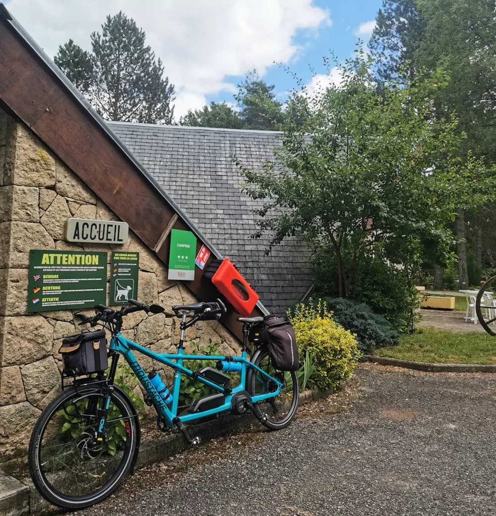 Campingplatz Les Sapins de Correze 3 Sterne★★★