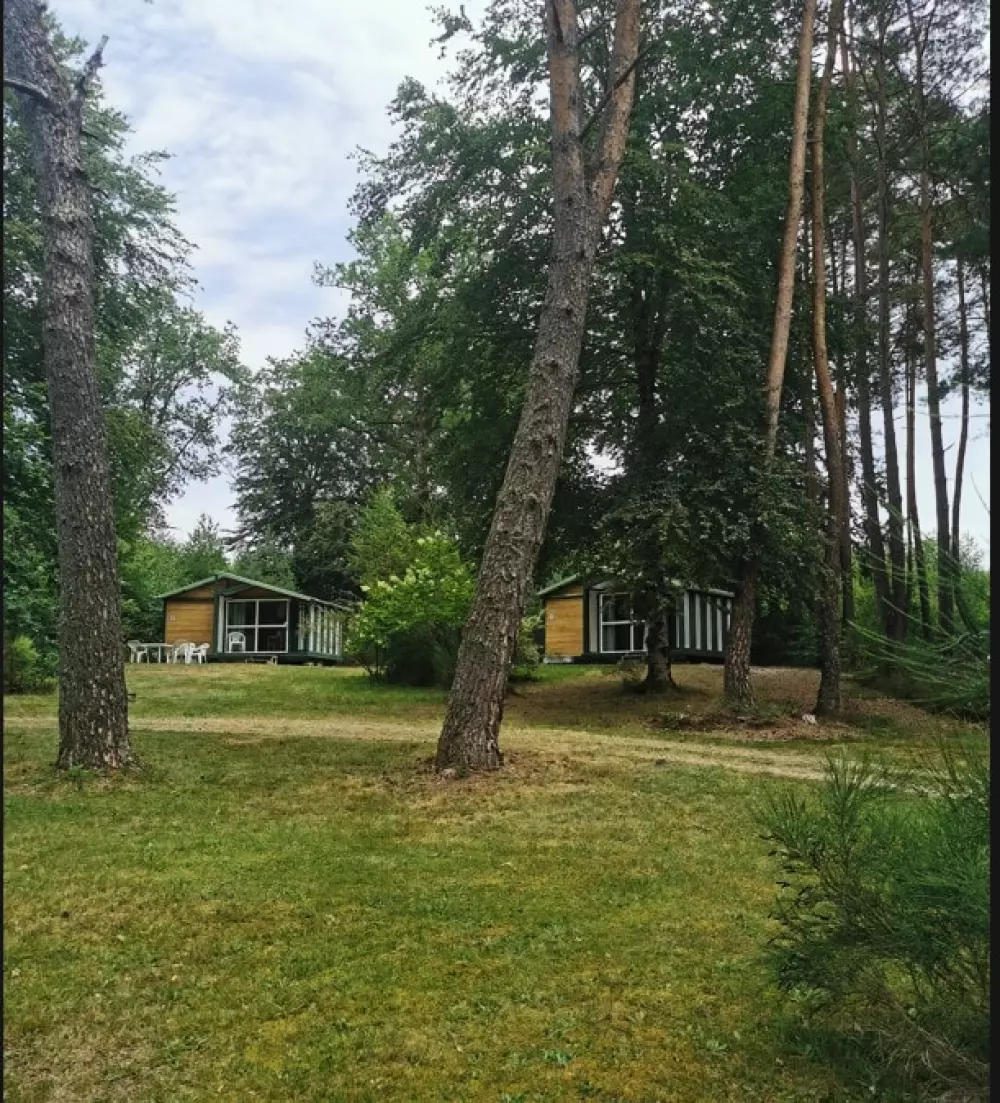 Campingplatz Les Sapins de Correze 3 Sterne★★★