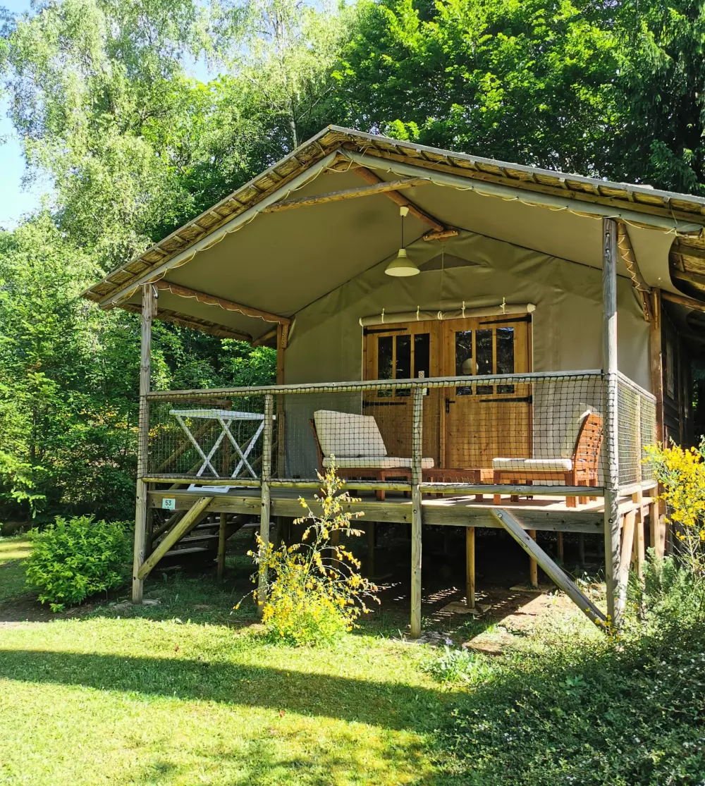 Campingplatz Les Sapins de Correze 3 Sterne★★★