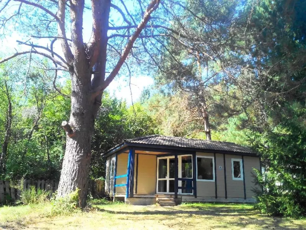 Campingplatz Les Sapins de Correze 3 Sterne★★★