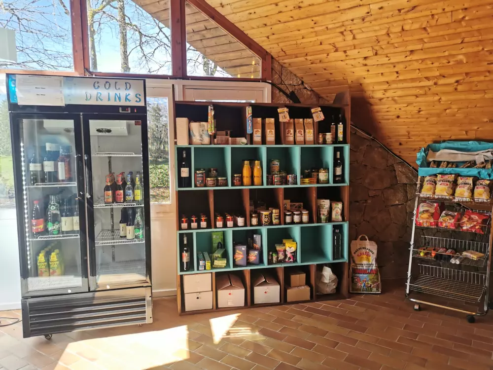 Campingplatz Les Sapins de Correze 3 Sterne★★★