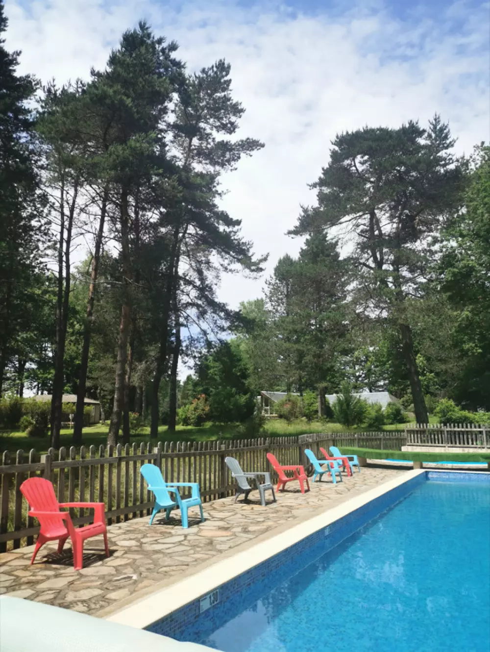 Campingplatz Les Sapins de Correze 3 Sterne★★★