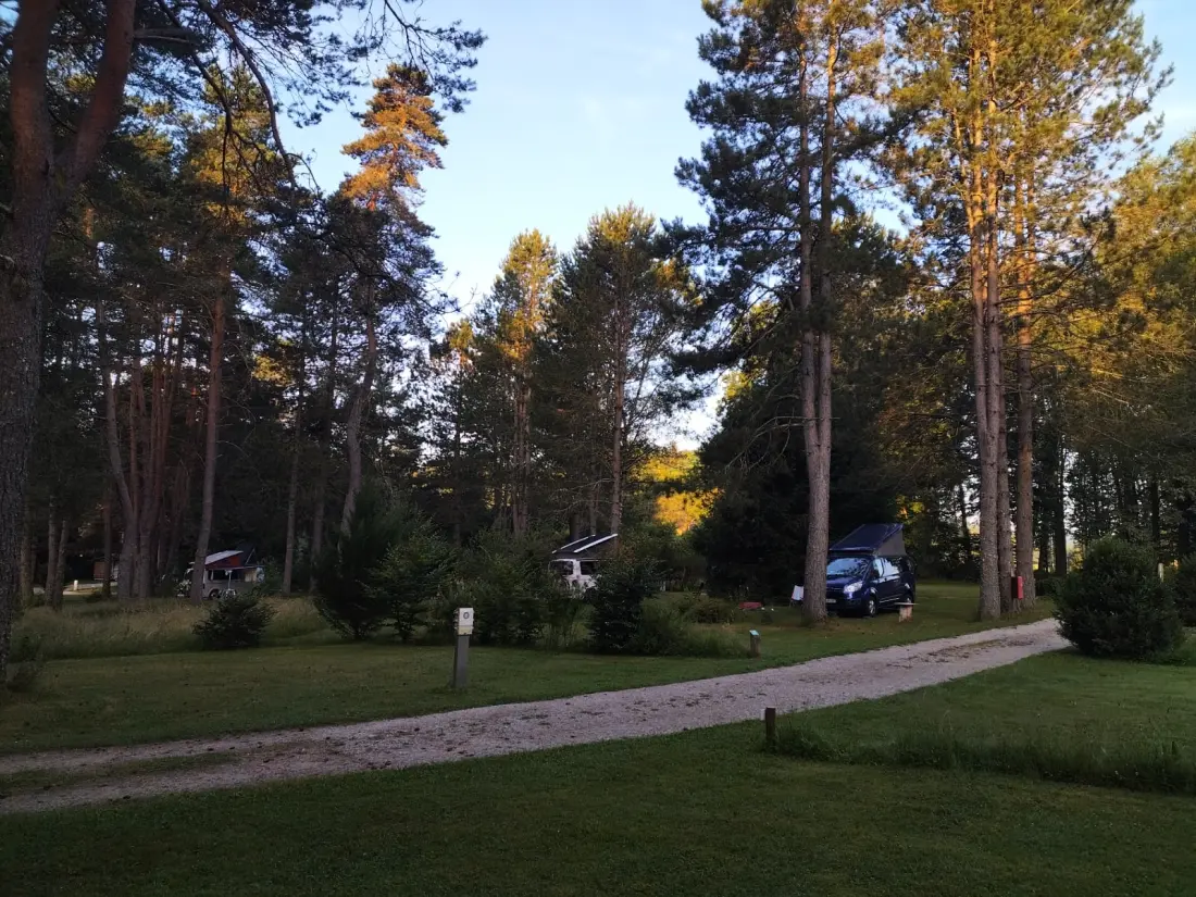 Campsite Les Sapins de Correze /