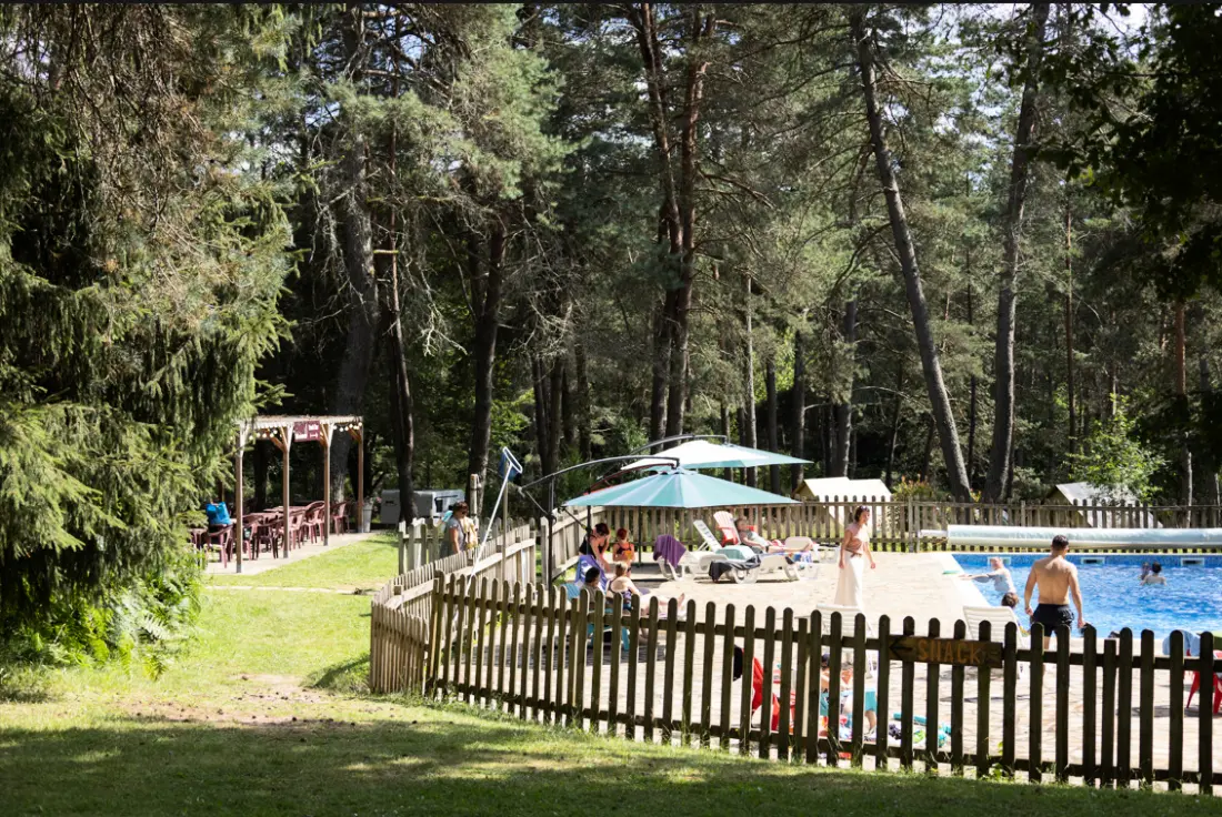 Campsite Les Sapins de Correze /