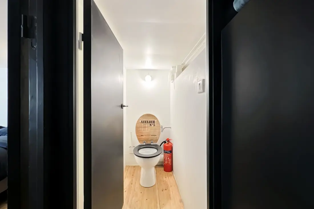 Charmant Atypische Appartement - Treinstation Oost