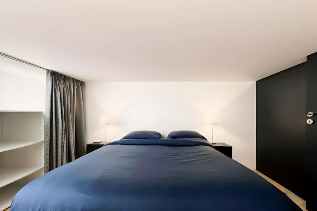 Charmant Atypische Appartement - Treinstation Oost