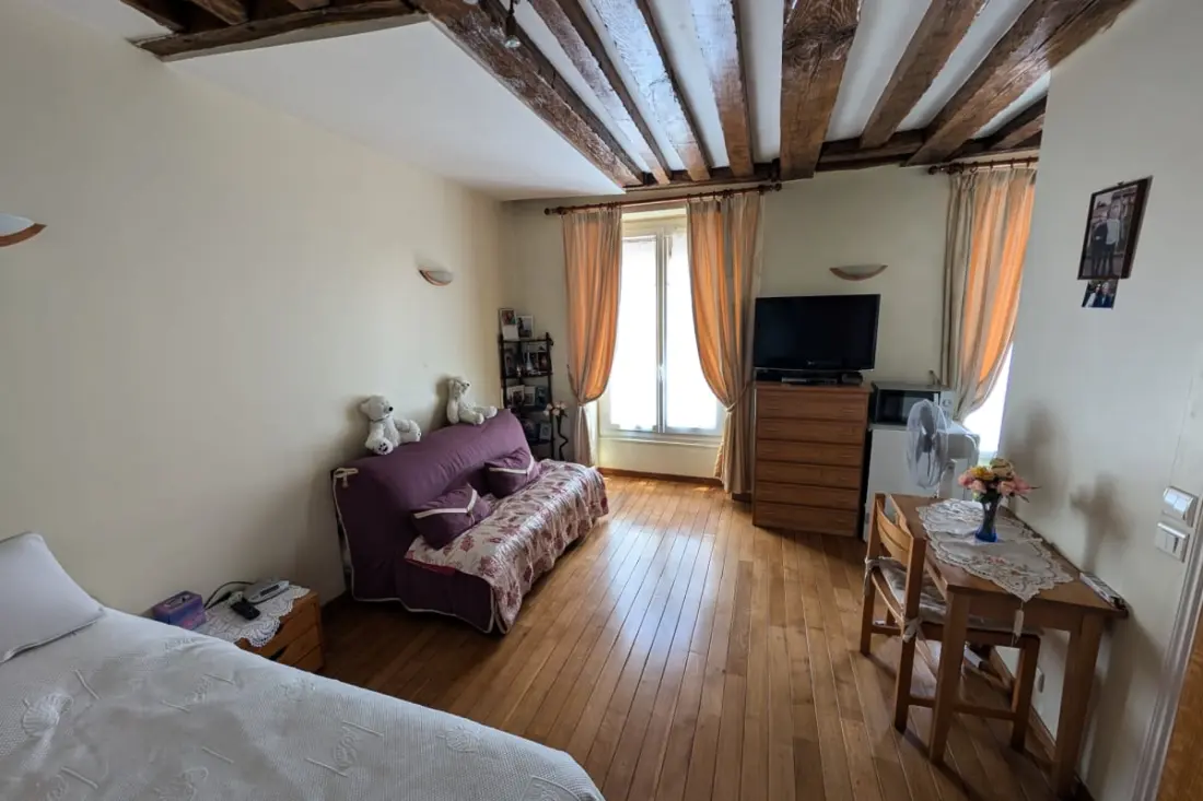 Studio vlakbij de Place des Vosges, Parijs