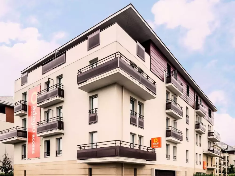 Aparthotel Adagio access Carrières-sous-Poissy
