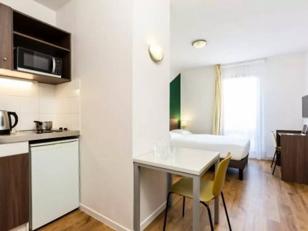 Aparthotel Adagio access Carrières-sous-Poissy