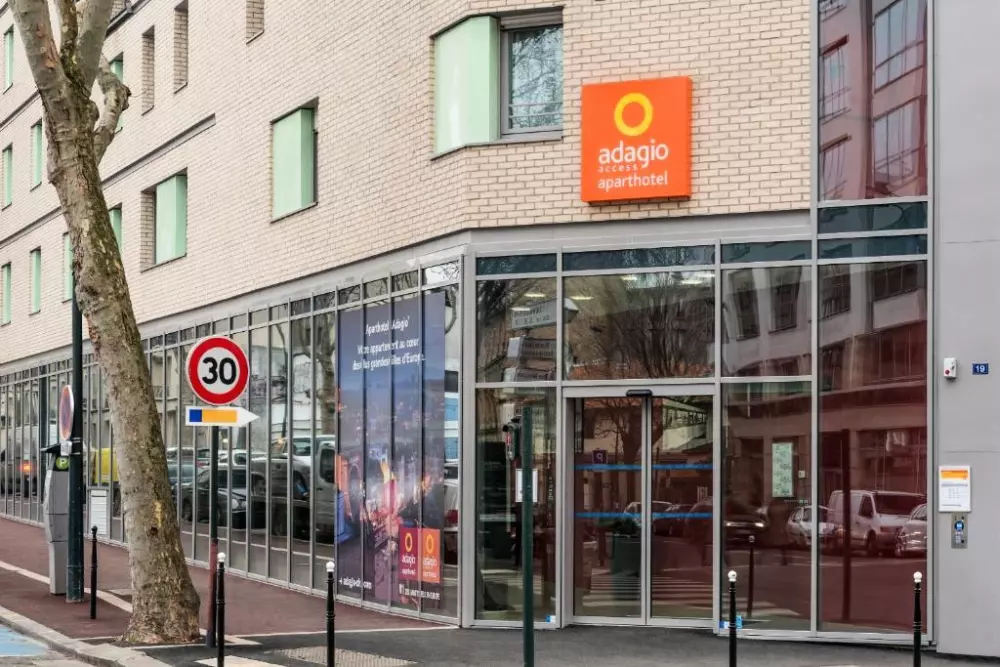 Aparthotel Adagio Zugang Paris Clichy3 Sterne★★★
