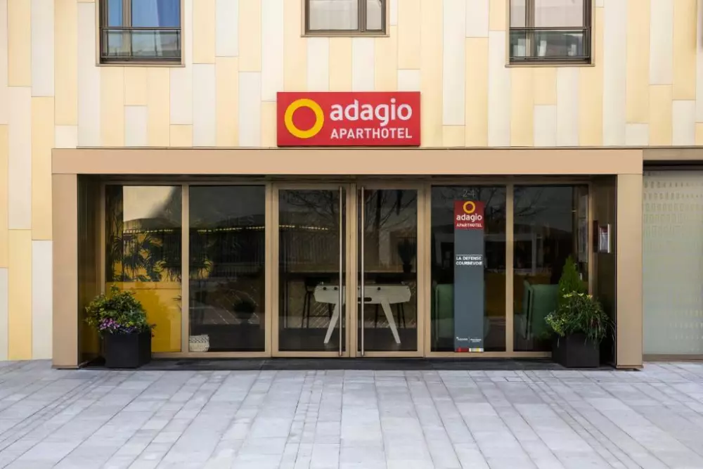 Aparthotel Adagio La Défense Courbevoie4 Sterne★★★★