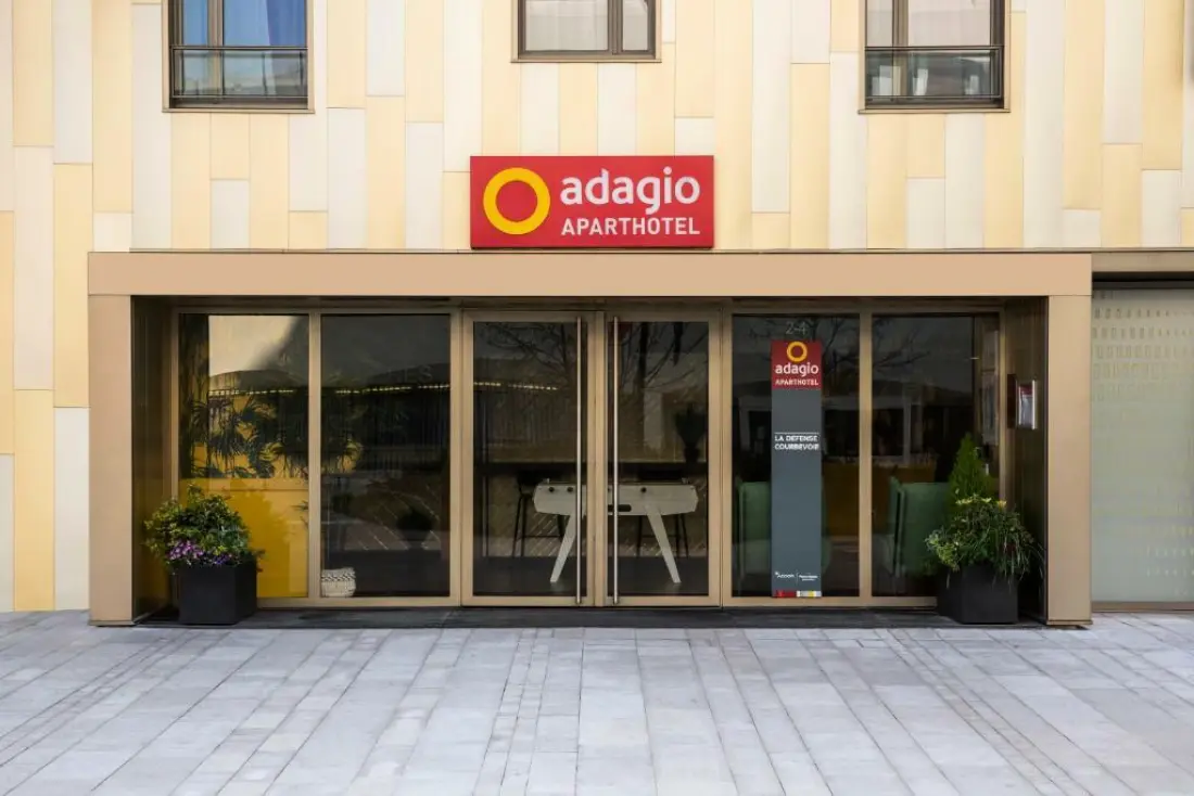 Aparthotel Adagio La Défense Courbevoie4 Stars★★★★