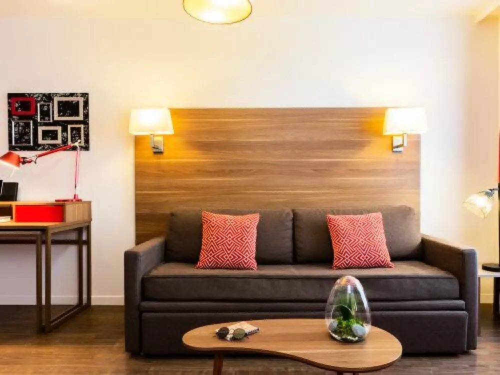 Aparthotel Adagio La Défense Courbevoie4 Sterne★★★★