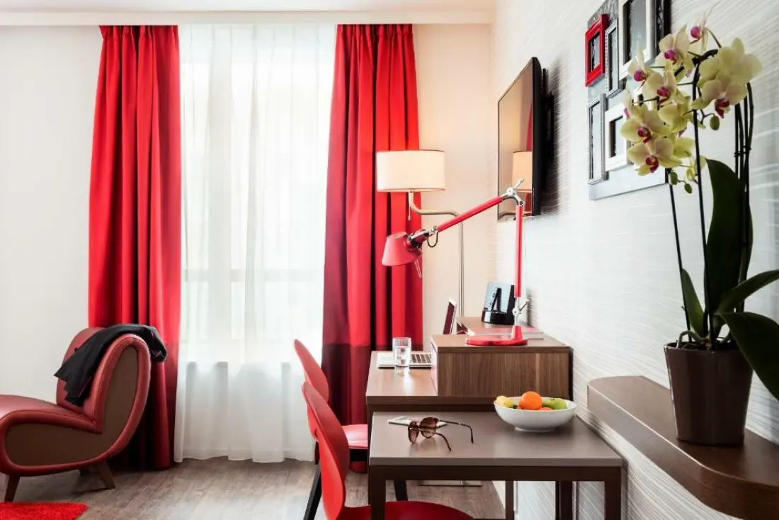 Aparthotel Adagio La Défense Courbevoie4 Stars★★★★