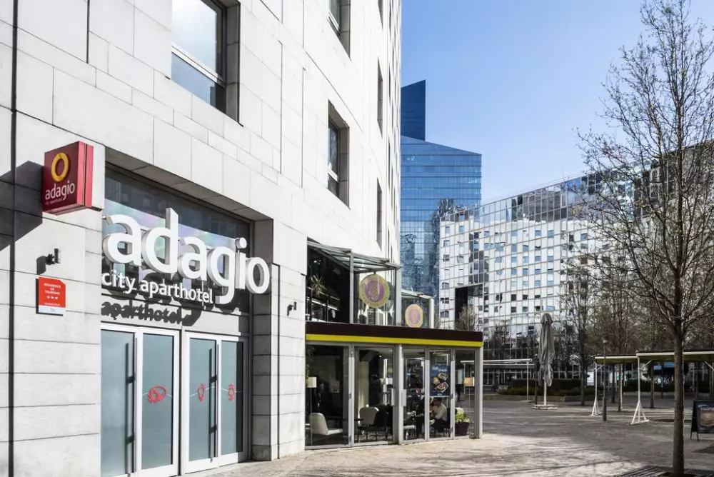 Aparthotel Adagio La Défense Esplanade 3 Csillagok★★★