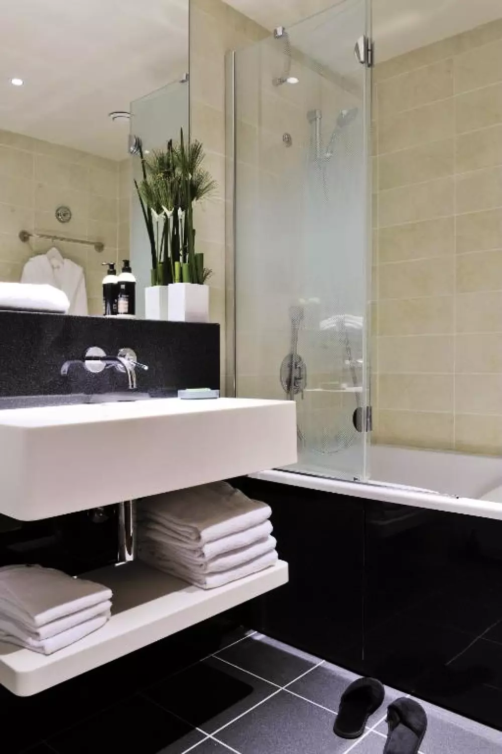 Aparthotel Adagio Paris Centre Tour Eiffel4 Sterne★★★★