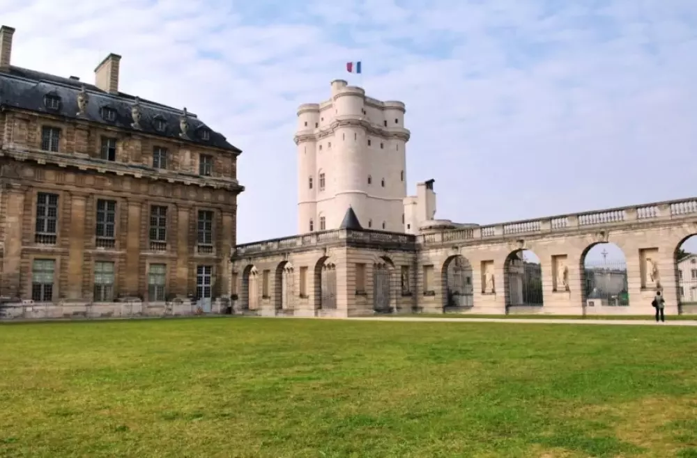 Aparthotel Adagio Paris Vincennes4 Sterne★★★★