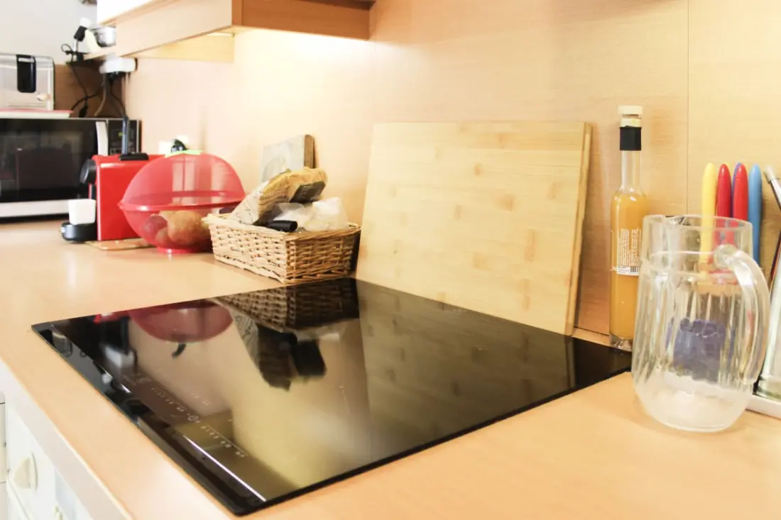 Appartement 86m2 Met Balcons, Parkeerplaats, Rustig.