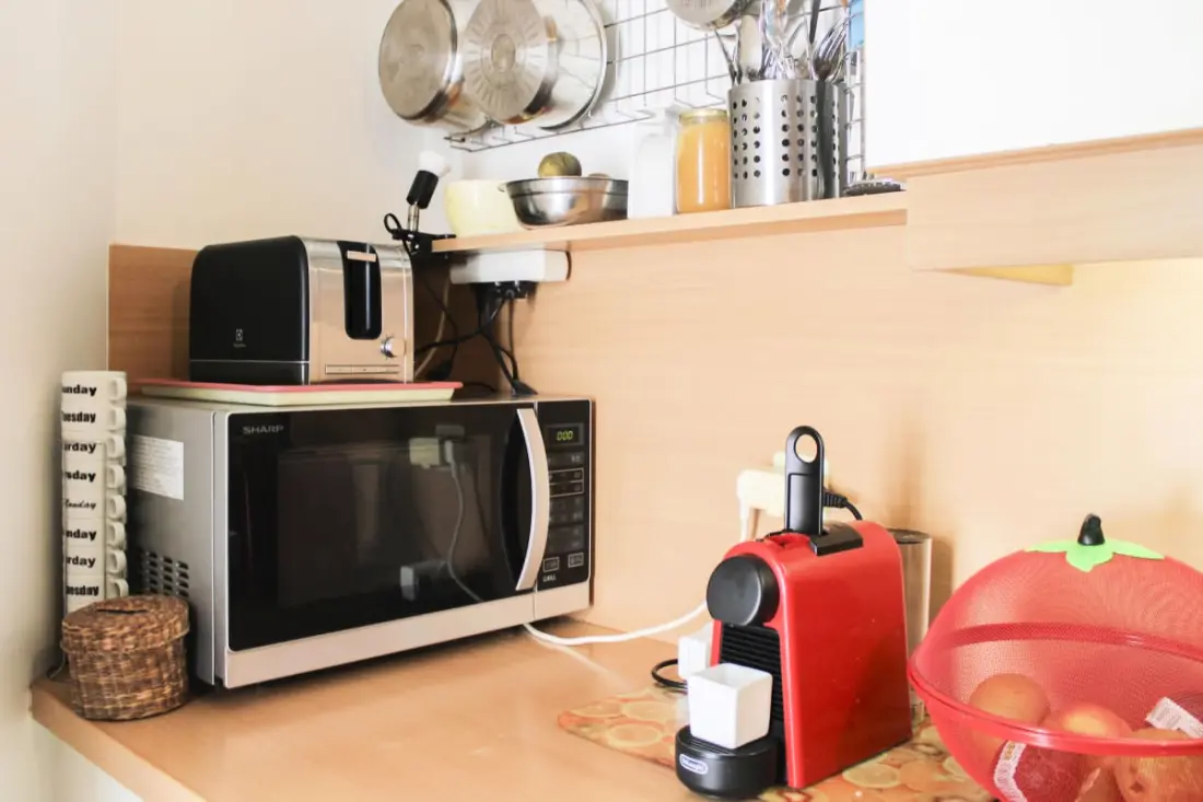 Appartement 86m2 Met Balcons, Parkeerplaats, Rustig.