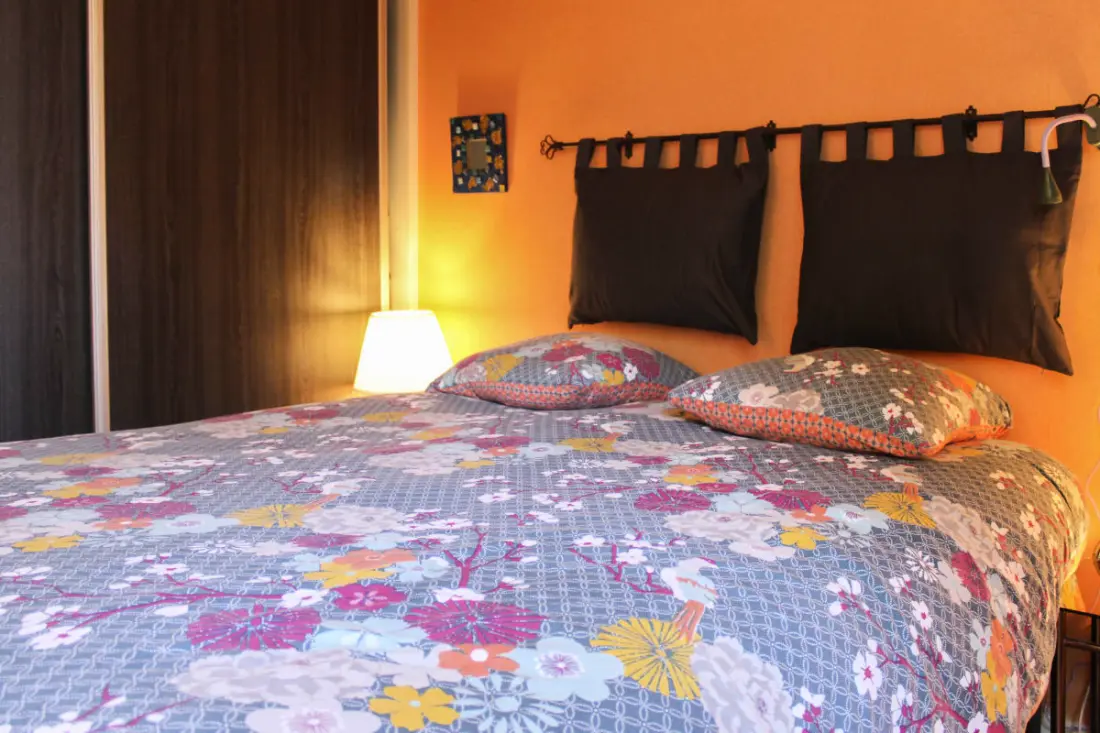 Appartement 86m2 Met Balcons, Parkeerplaats, Rustig.