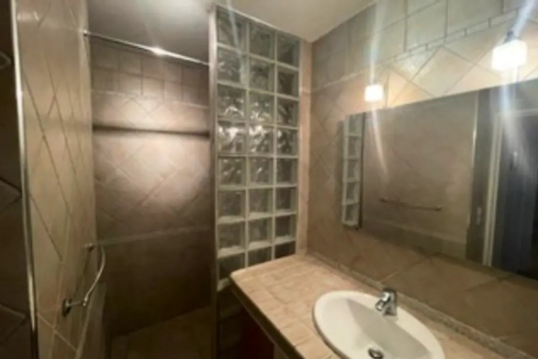 Rustig appartement dichtbij Du Marais, Balkon
