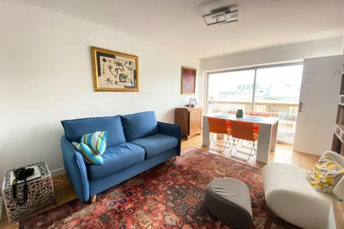 Rustig appartement dichtbij Du Marais, Balkon