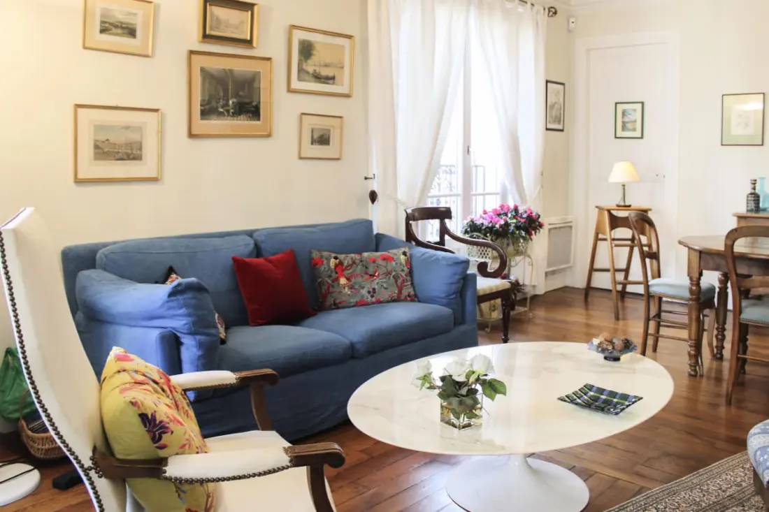 Tijdloos appartement in een Hausmanian gebouw