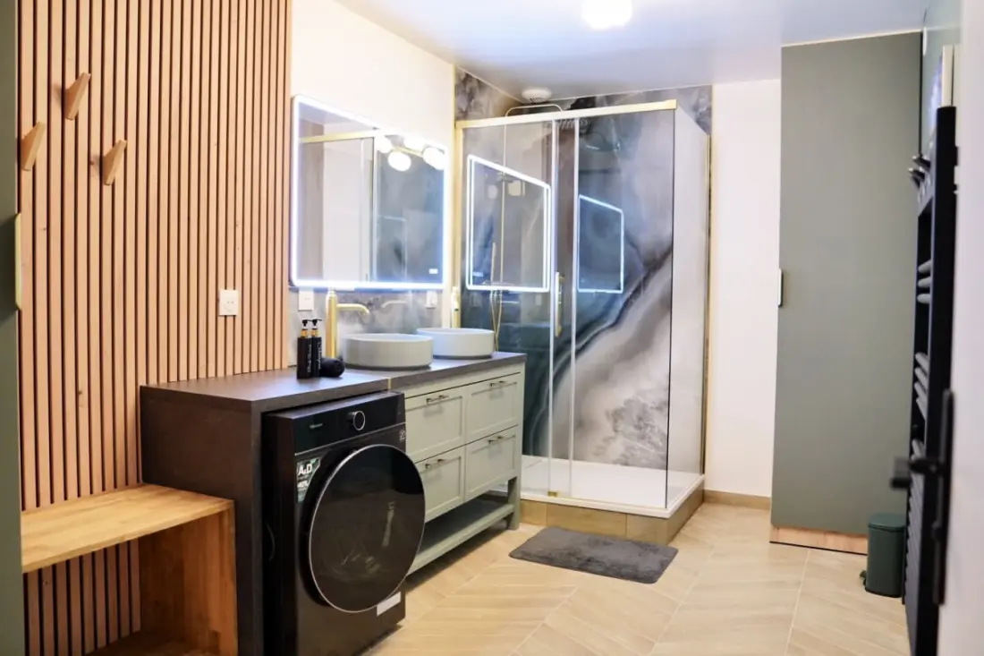 Modern Soupplex - 5p - Centre De Paris