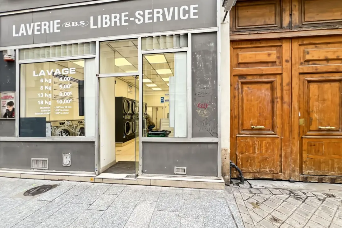 Charmant Atypische Appartement - Treinstation Oost