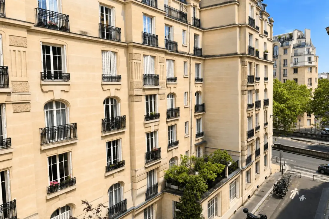 Paris 16 • 29m² Lumineux &amp; Calme