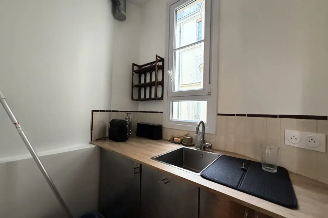 Charming felújított apartman Balcony Párizsban 18