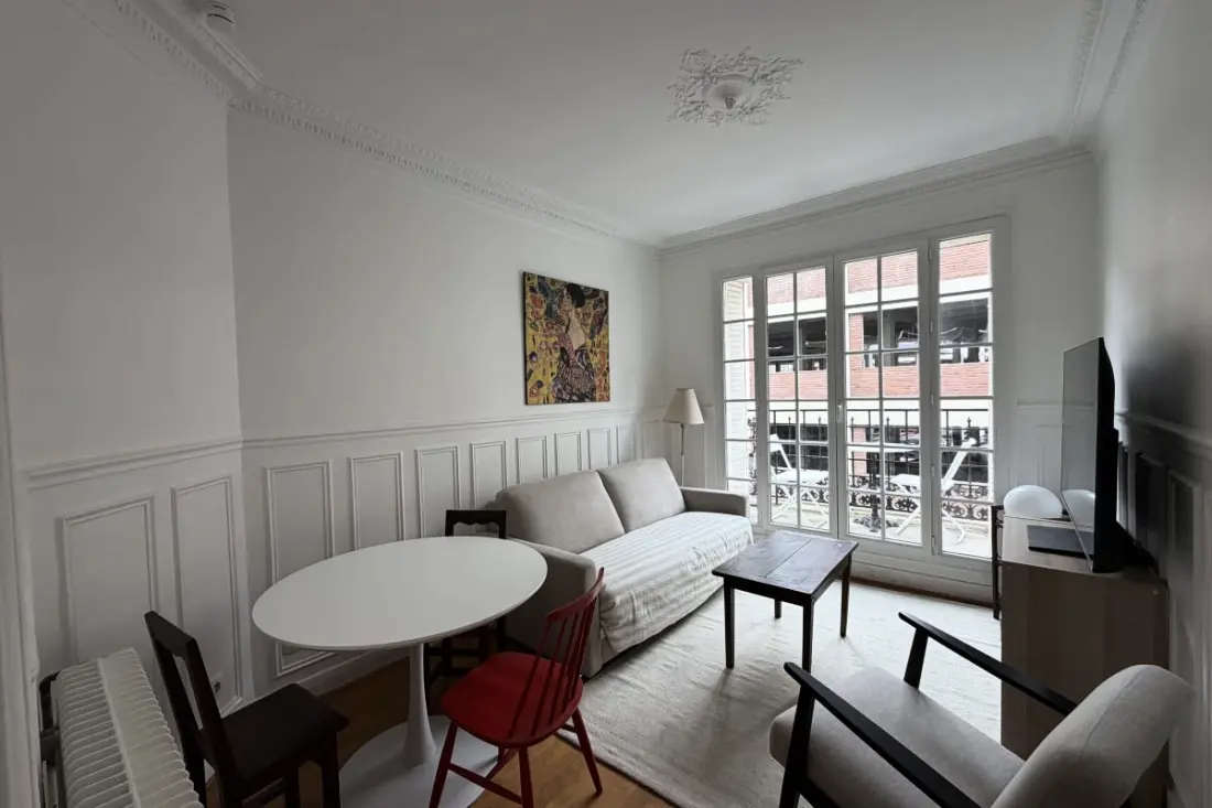 Charming felújított apartman Balcony Párizsban 18